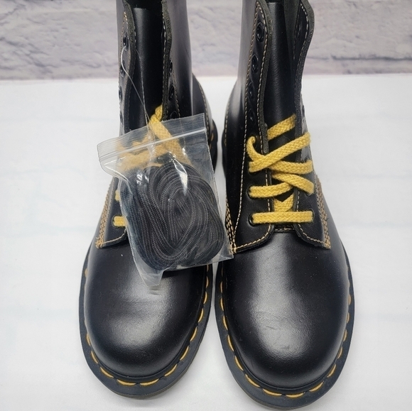 Dr Doc Martens 1460 PASCAL LEATHER LACE UP BOOTS Mens Size 5 Women's 6 - Picture 8 of 8